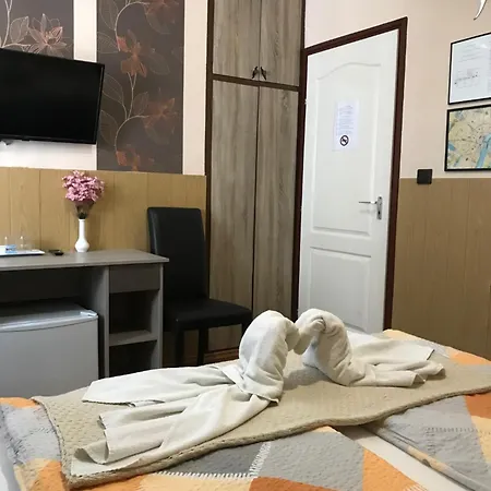 Marika Vendeghaz Guest house Szeged