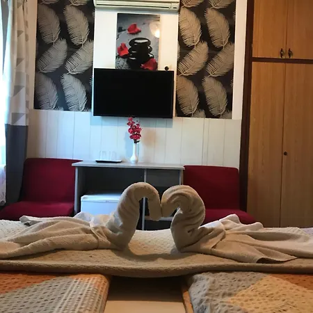 Marika Vendeghaz Guest house Szeged