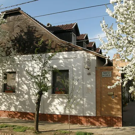 Guest house Marika Vendeghaz 3*