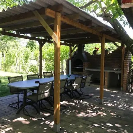 Guest house Marika Vendeghaz